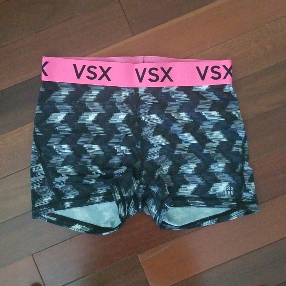 VSX workout short